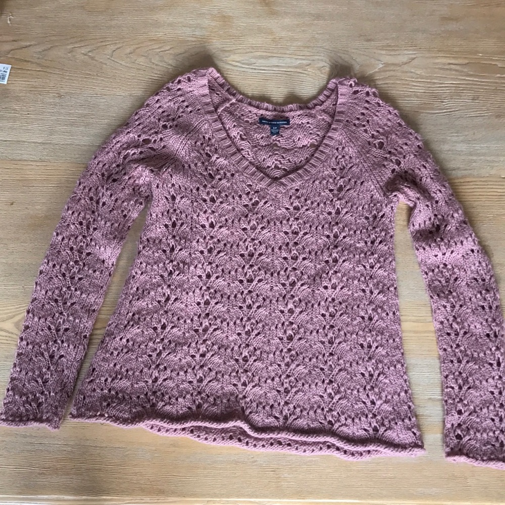 American Eagle Chunky Knit Vneck Pullover Sweater
